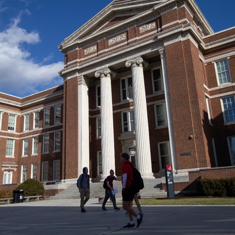 Baldwin Hall
Campus scenes on a sunny day