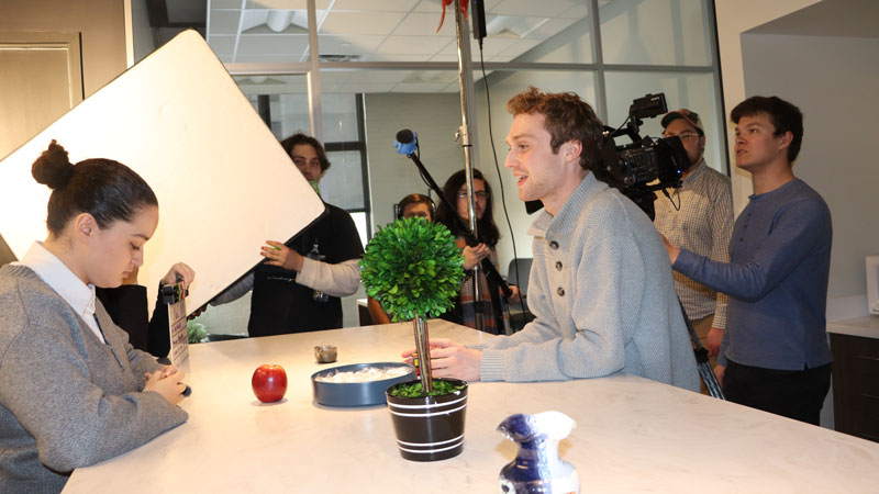 Behind the scenes of "The Middle"