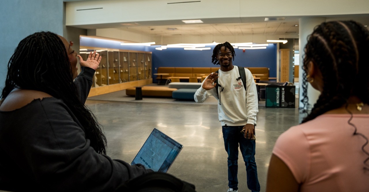 UHP Students Smiling