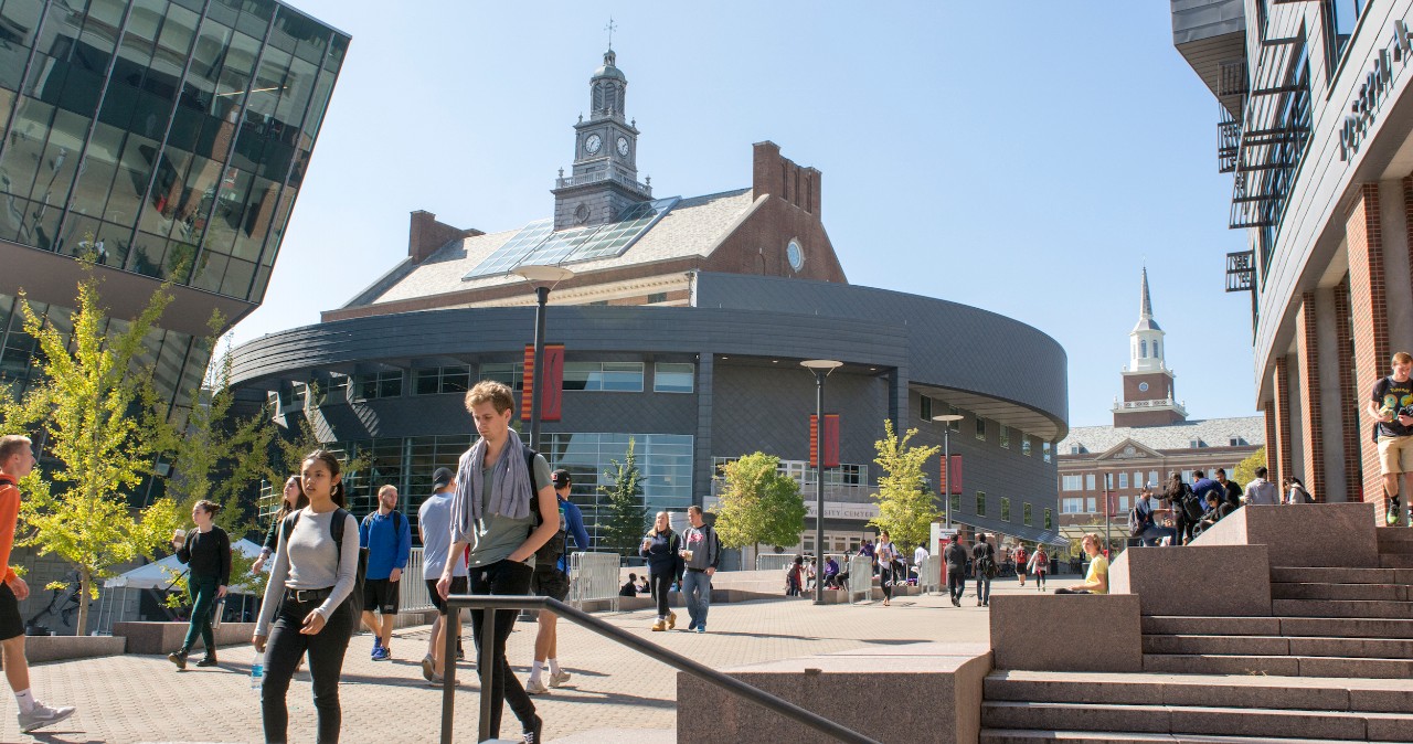 UC students walk along MainStreet