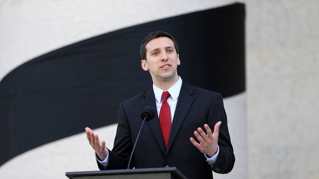 City councilman Alexander Sittenfeld at the podium