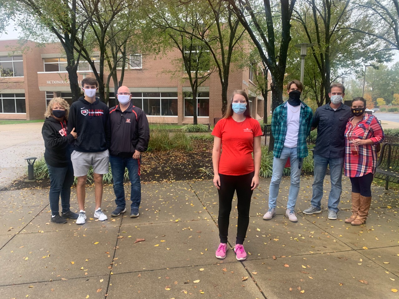 student leads campus tour