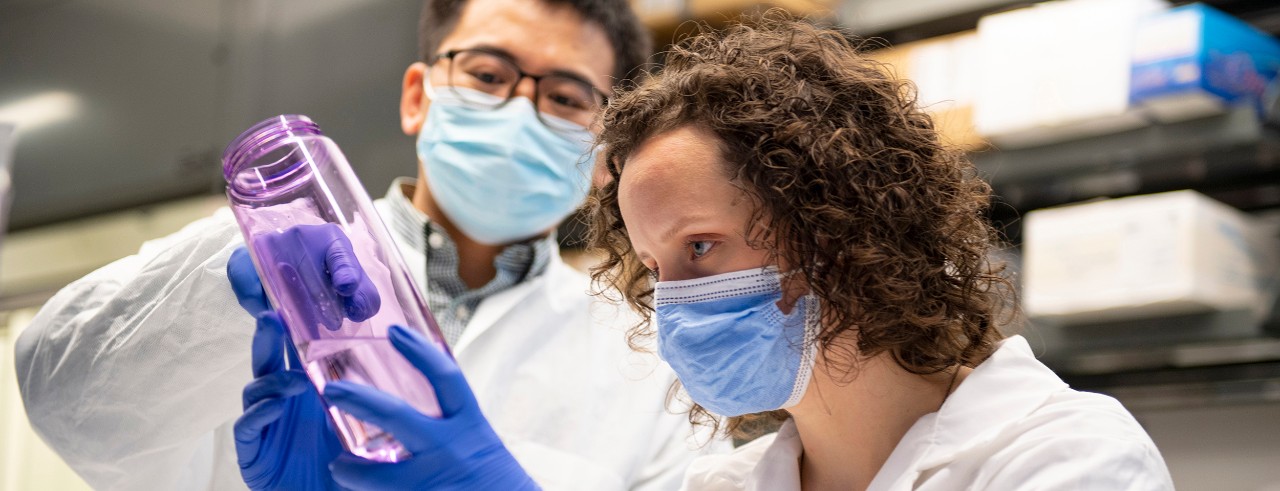 Jianyong Ma, PhD, and Rebecca Holmes in a lab