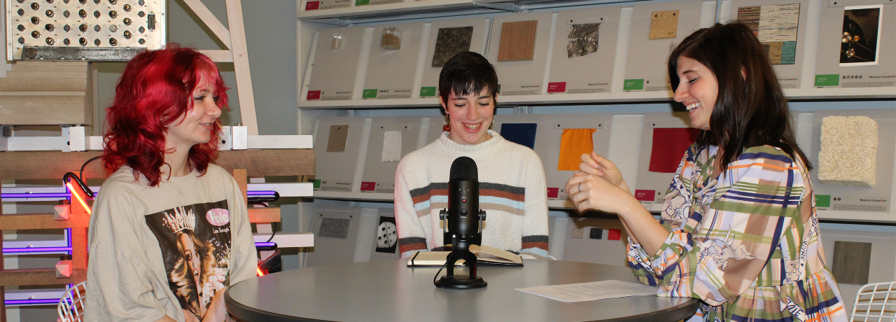 Delfina Lassalle recording a Studio Sessions at DAAP podcast with two transfer students.