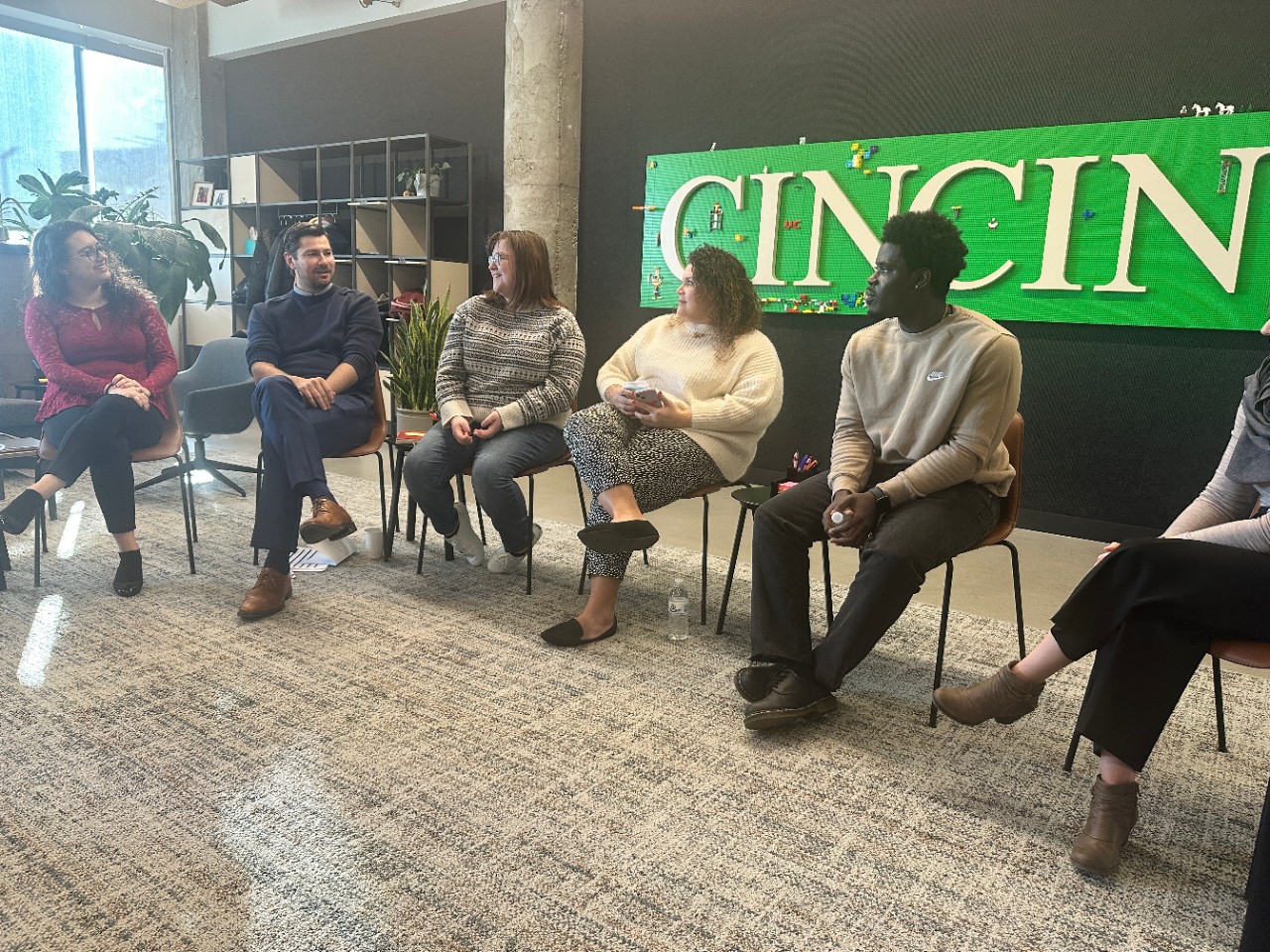 U.S. Bank employees in a Learning Lab discussion