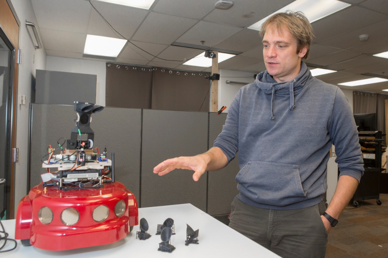 Dieter Vanderelst, UC psychology professor shown in his lab at Edwards One building. Vanderelst worked on a ways for robots to use echo-location to navigate just like bats do.  UC/Joseph Fuqua II