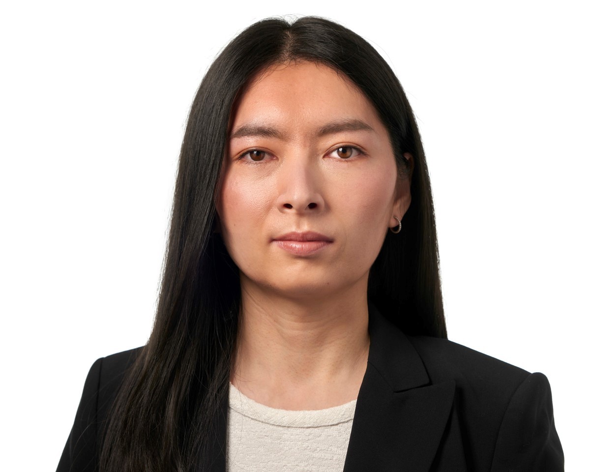 Dongmei Feng headshot