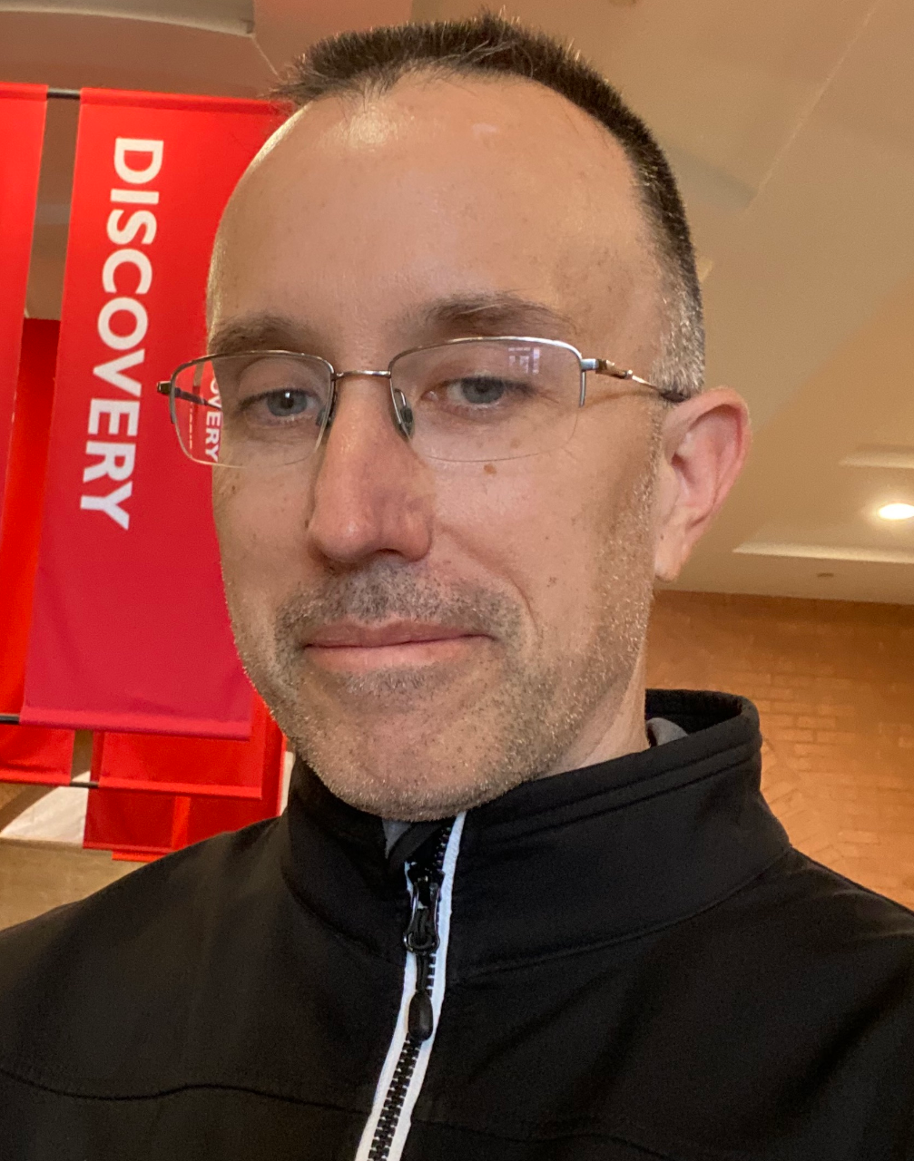 Eric Naumann headshot