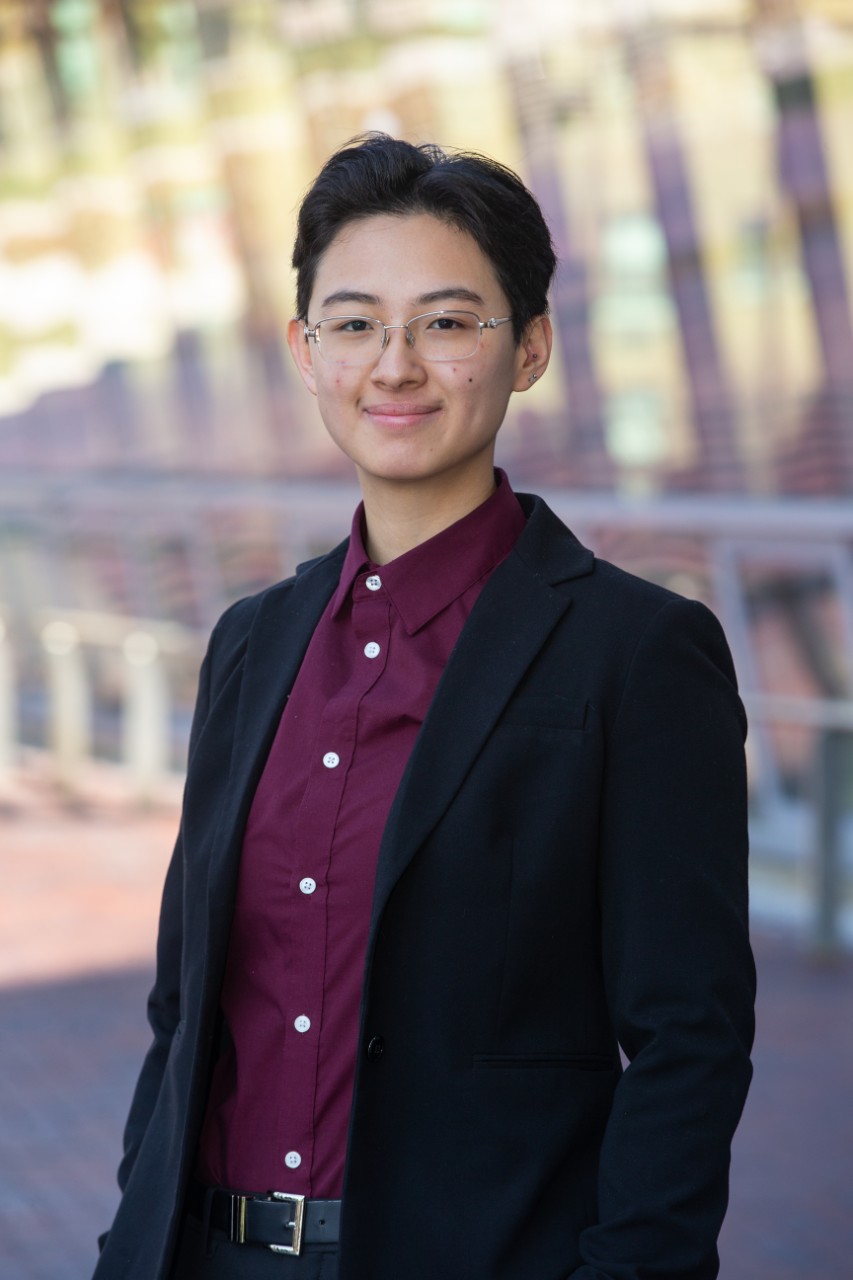 College of Medicine students Malia Schram, Connie Chen, Emery Lu, and Al Lutwak.