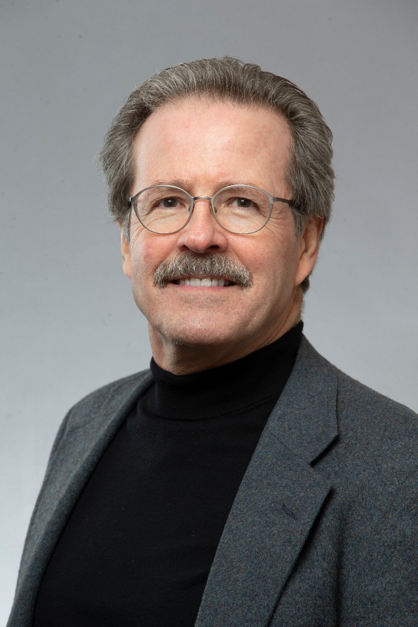 CEAS Department faculty new studio portraits. UC/ Joseph Fuqua II