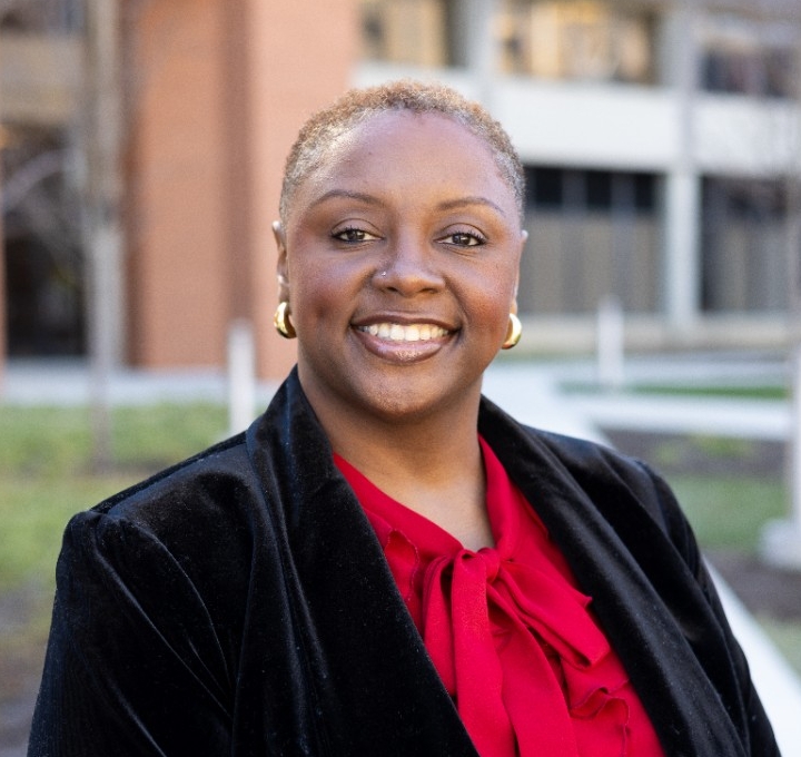 Headshot of LaShan Hendrix