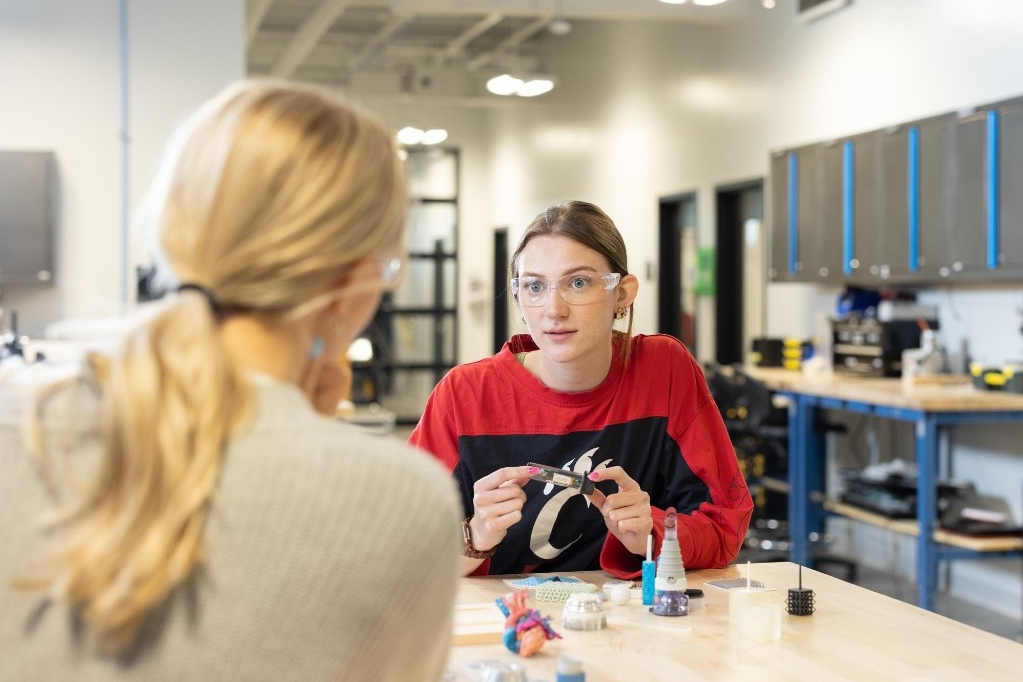 University of Cincinnati co-ops working at Kinetic Vision.