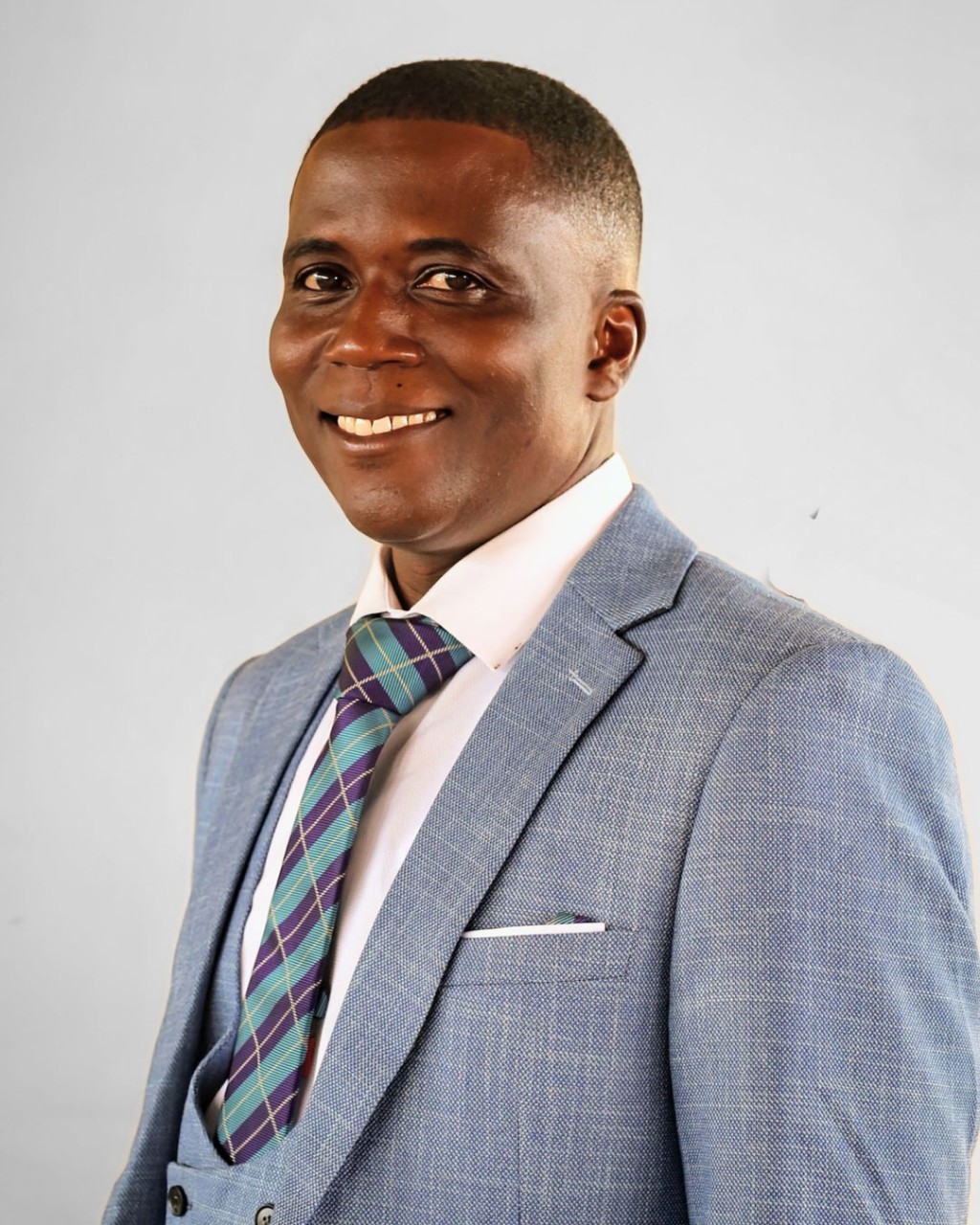 headshot of Isaac Kofi Nti