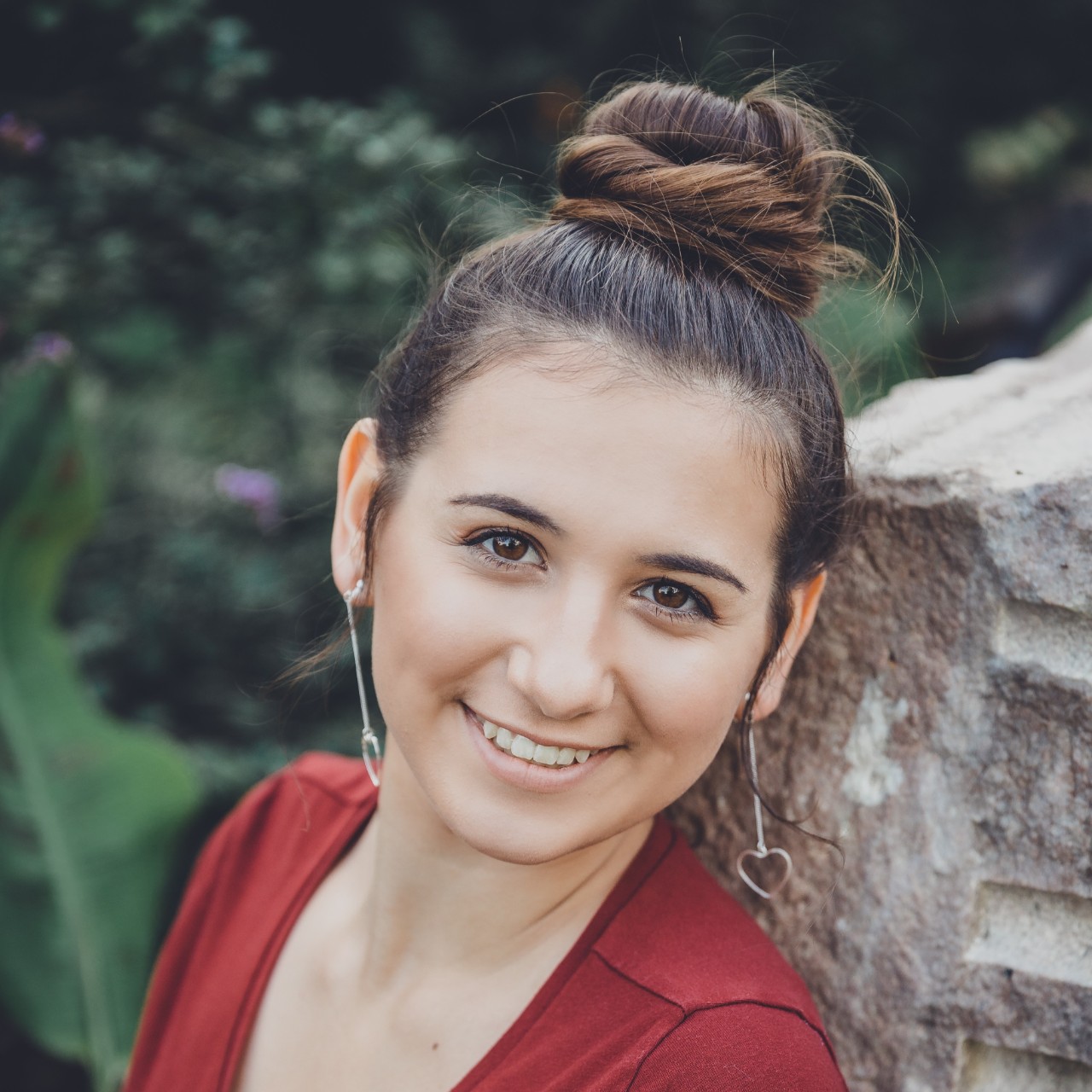 Professional portrait of Clara Kelley
