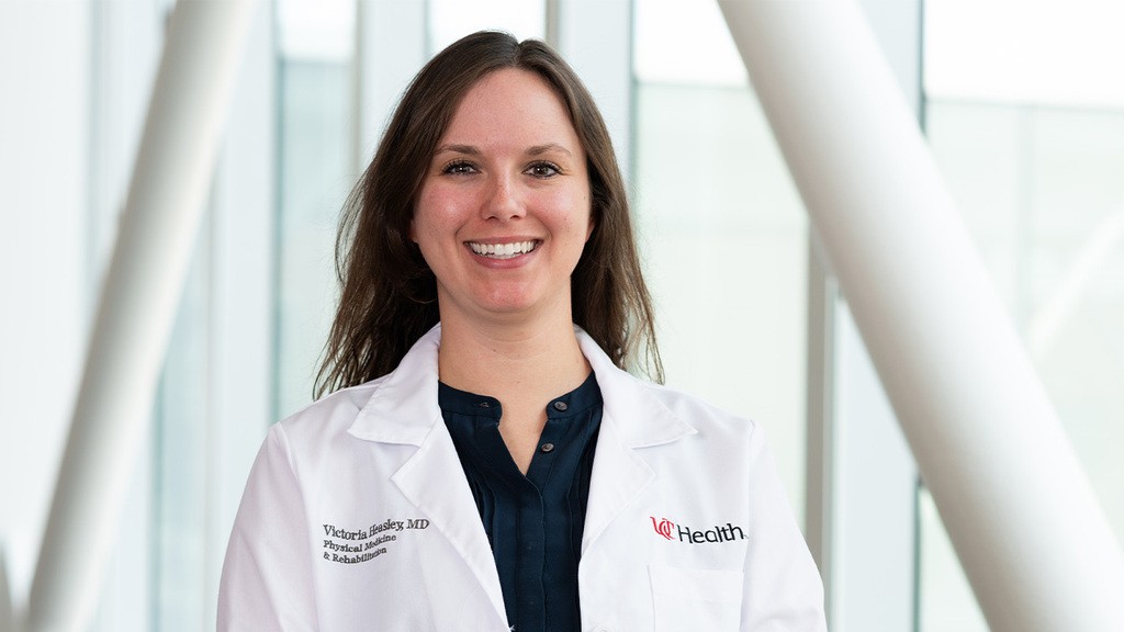 Headshot photo of Victoria Heasley